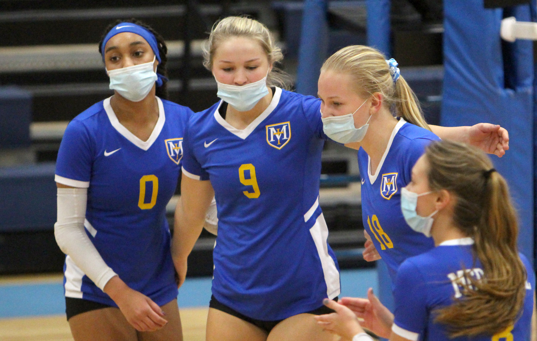 McDonell volleyball vs Catholic Central at Division 4 state championship 11-7-20